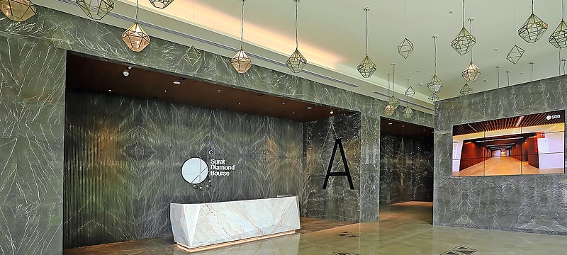 © Surat Diamond Bourse